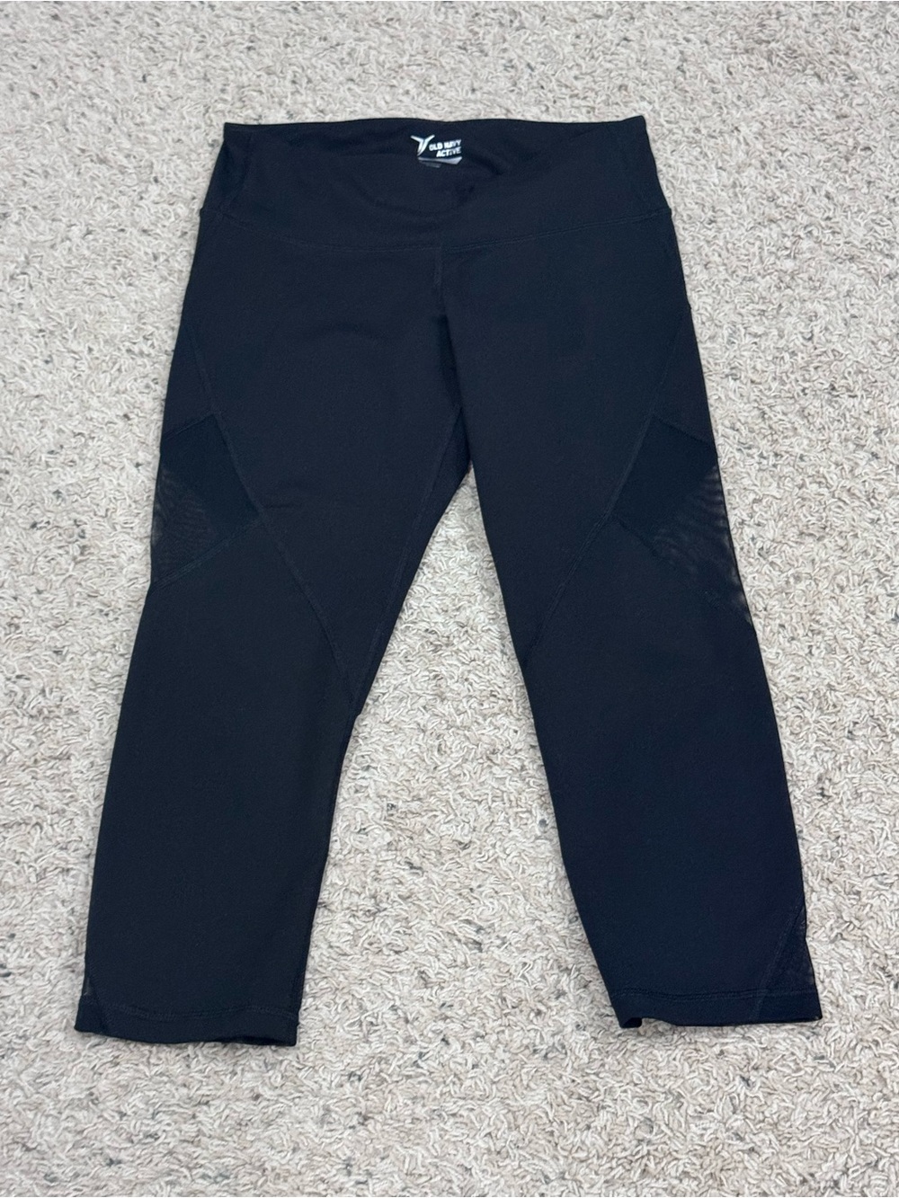 Old Navy Active Black High-Waist Leggings